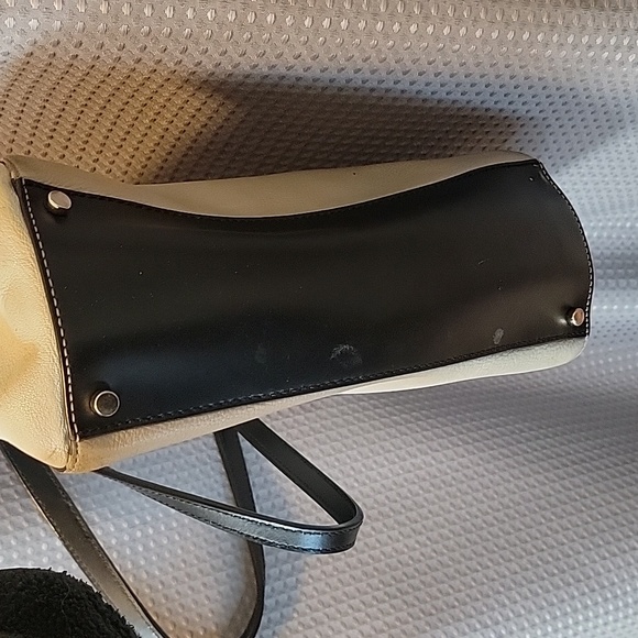 Kate Spade Houston Pebbled Leather Shoulder Bag - Picture 8 of 13